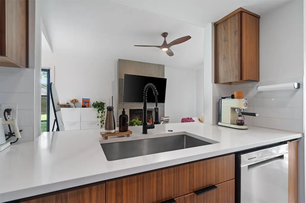12811 Copper Cliff Avenue Austin TX 78727