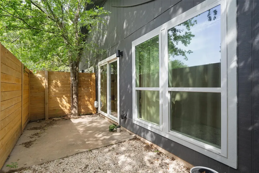 12811 Copper Cliff Avenue Austin TX 78727