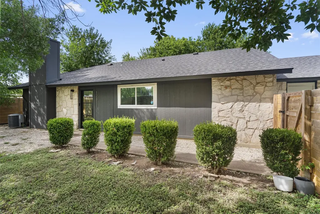 12811 Copper Cliff Avenue Austin TX 78727