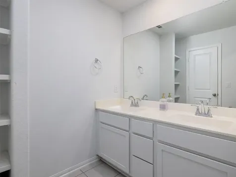 309 Sonbria Pass Liberty Hill TX 78642