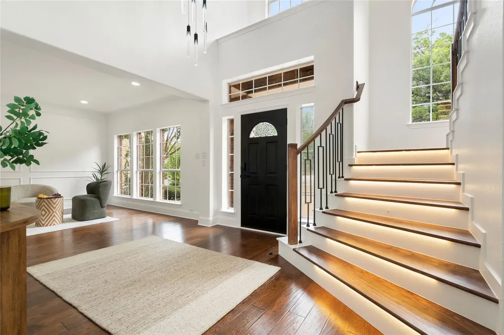 15239 Calaveras Drive Austin TX 78717