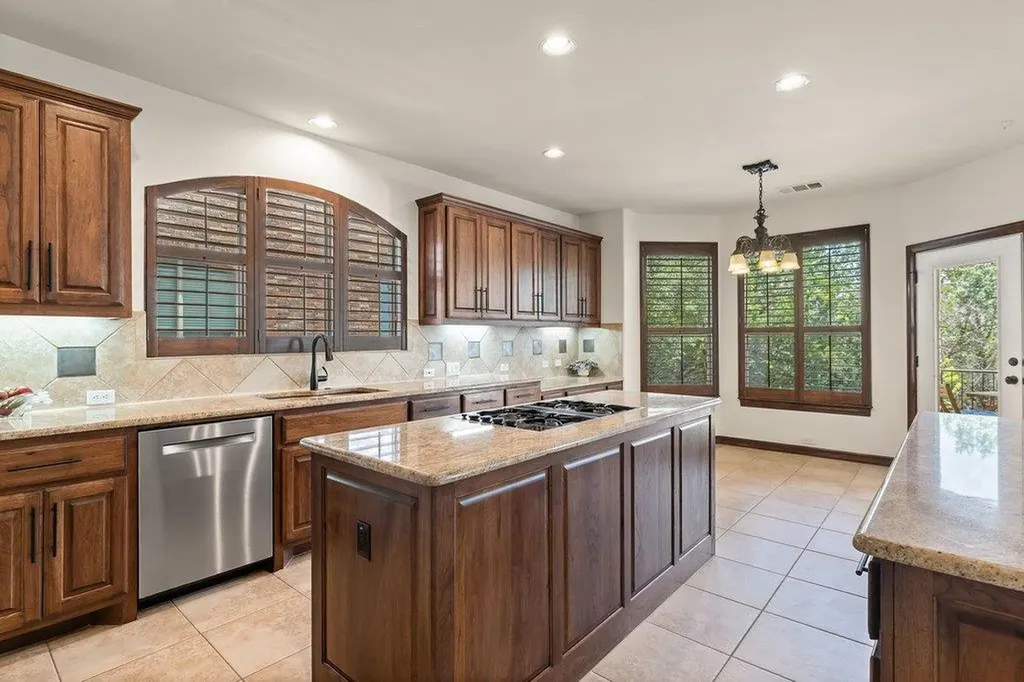 13100 Country Trails Lane Austin TX 78732