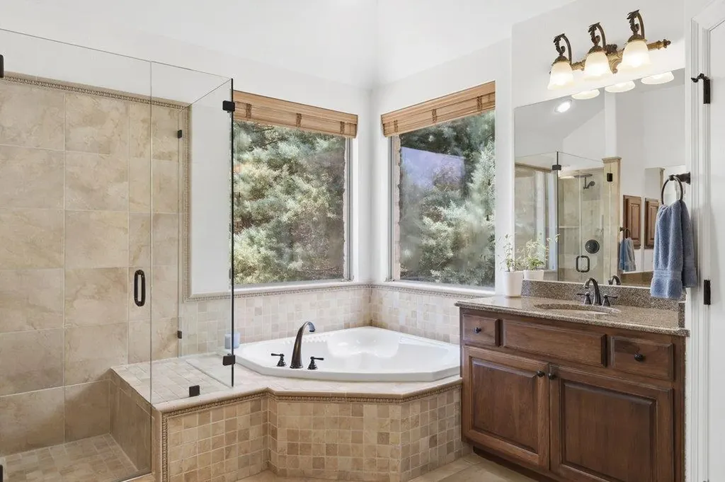 13100 Country Trails Lane Austin TX 78732