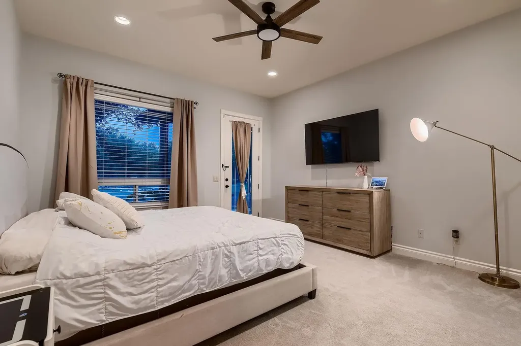 124 Gabriel Vista E Georgetown TX 78633