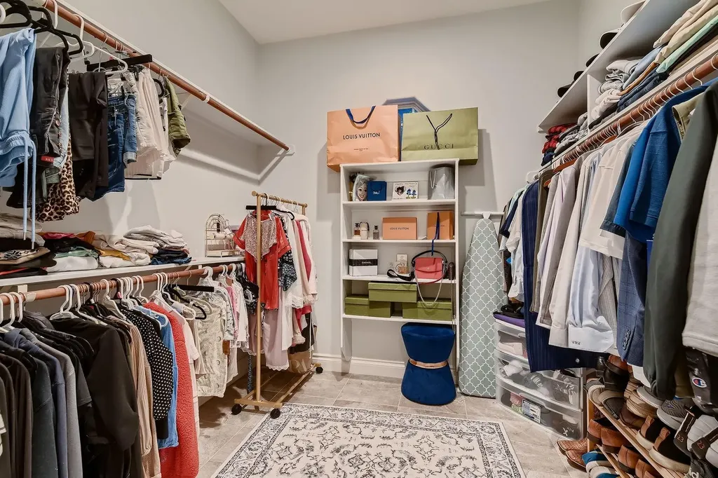 124 Gabriel Vista E Georgetown TX 78633