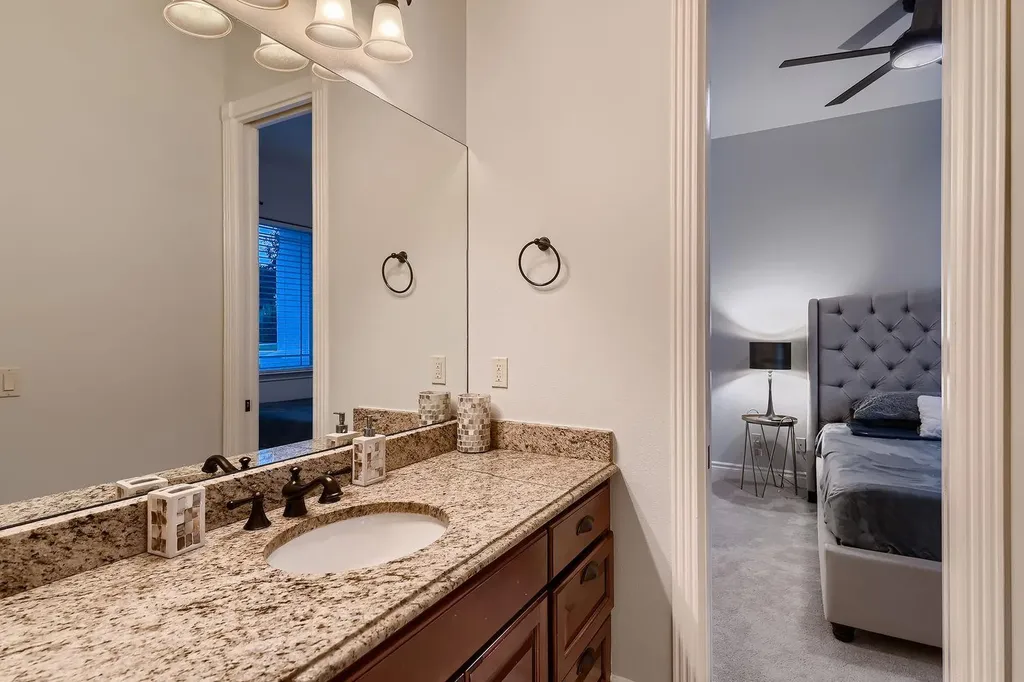 124 Gabriel Vista E Georgetown TX 78633