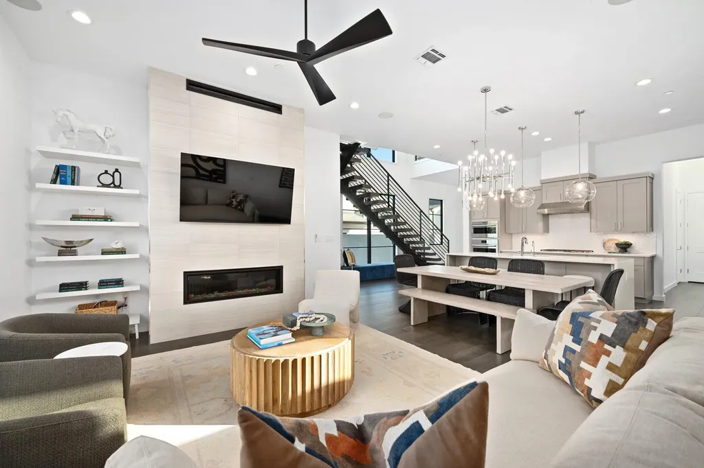 6901 Adeline Way Austin TX 78746