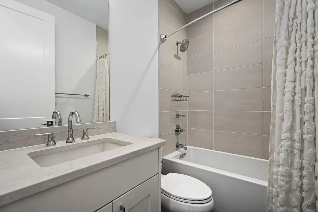 6901 Adeline Way Austin TX 78746