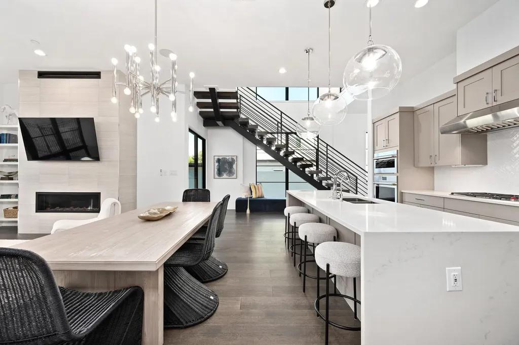 6901 Adeline Way Austin TX 78746