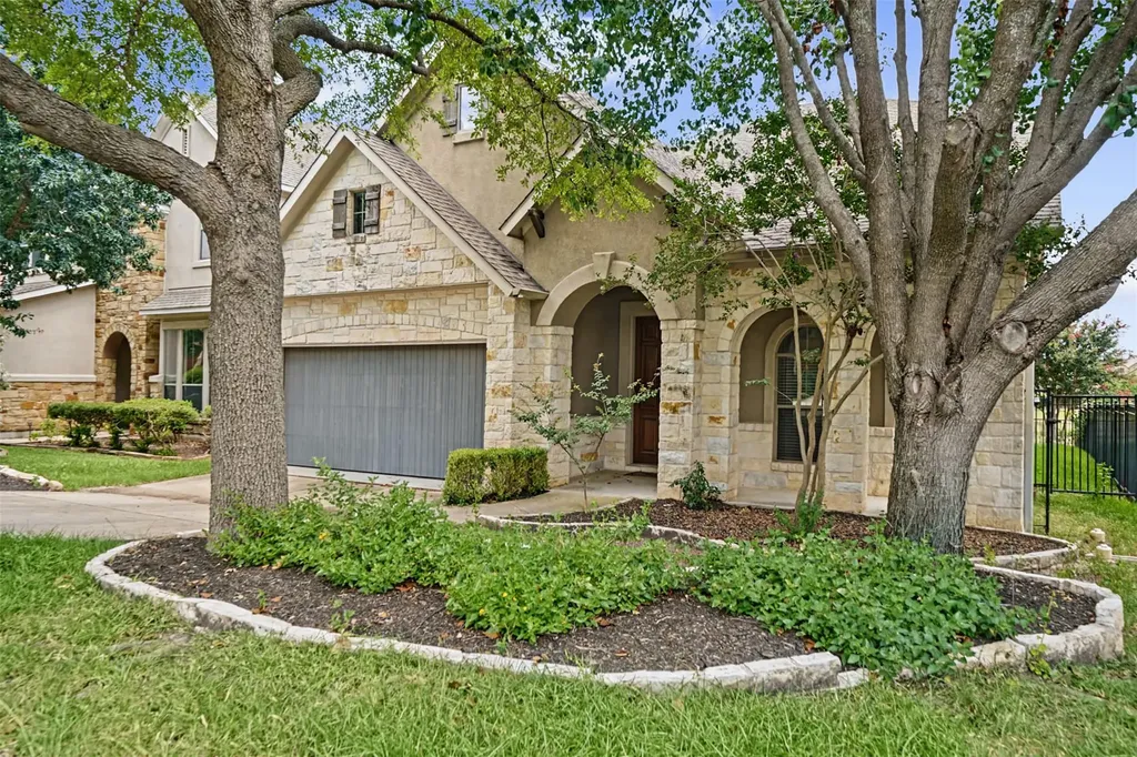 1915 Kempwood Loop Round Rock TX 78665