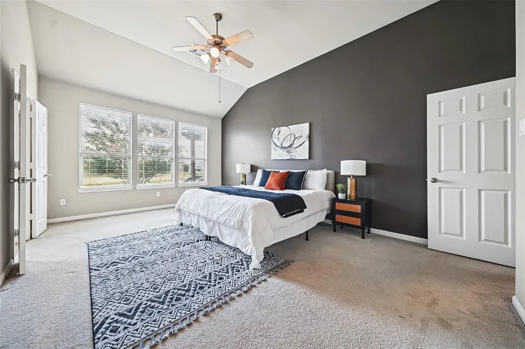 1915 Kempwood Loop Round Rock TX 78665