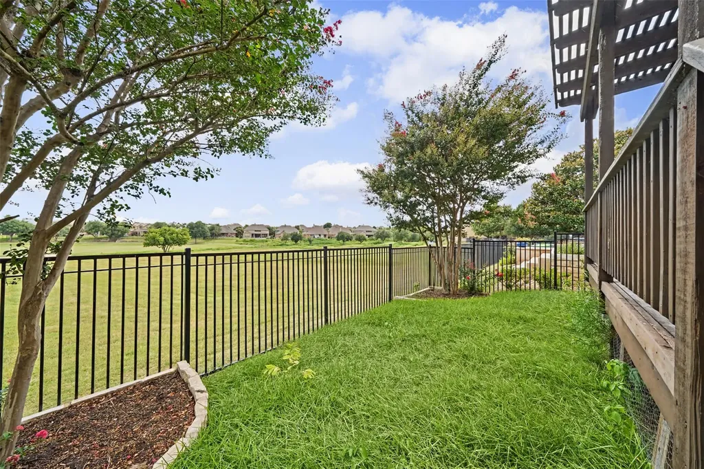 1915 Kempwood Loop Round Rock TX 78665