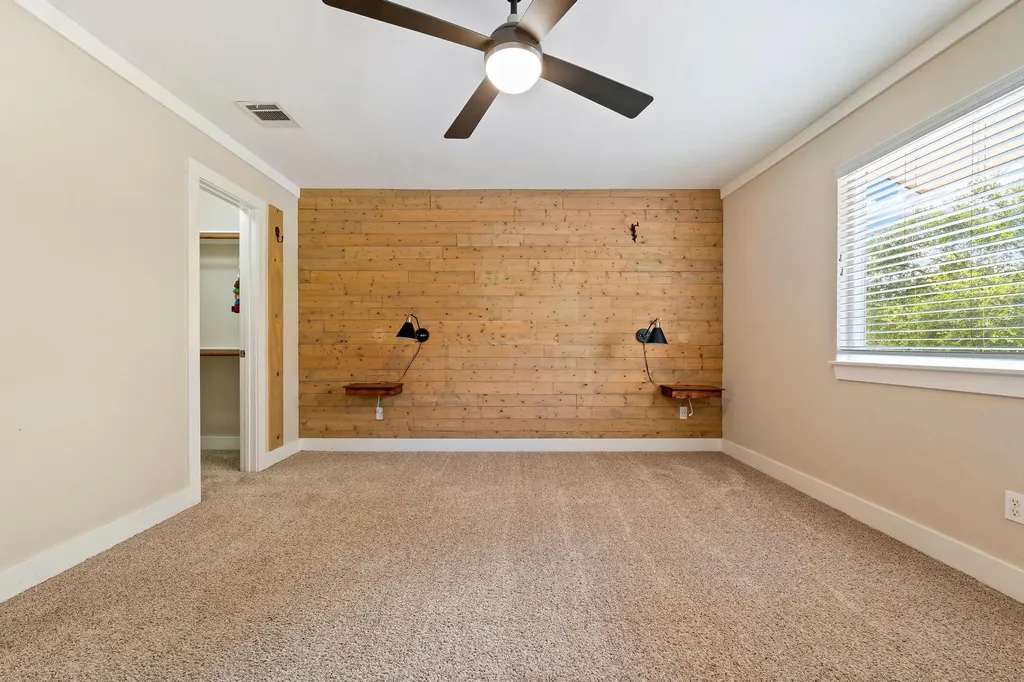 8536 Birmingham Drive Austin TX 78748