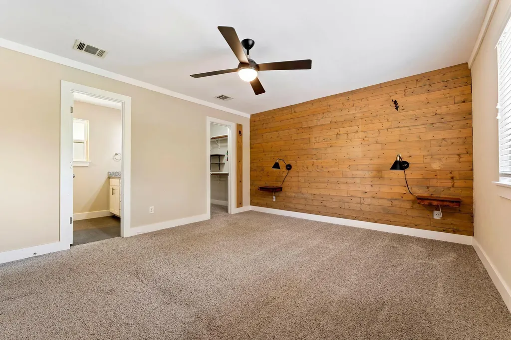 8536 Birmingham Drive Austin TX 78748