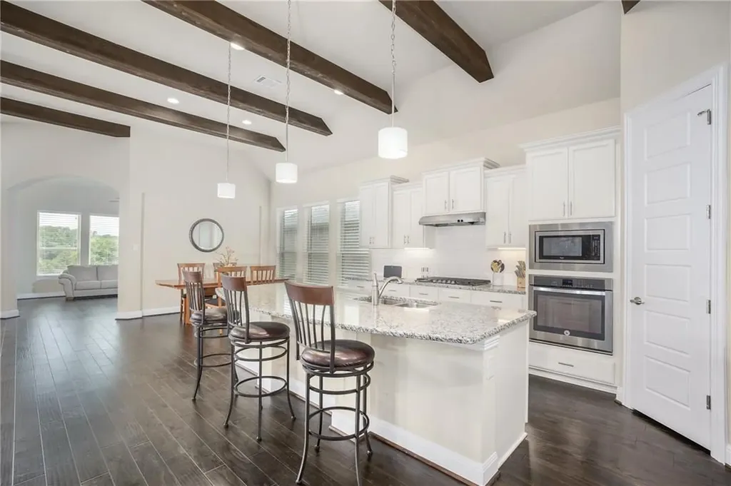 821 Richardson Lane Leander TX 78641