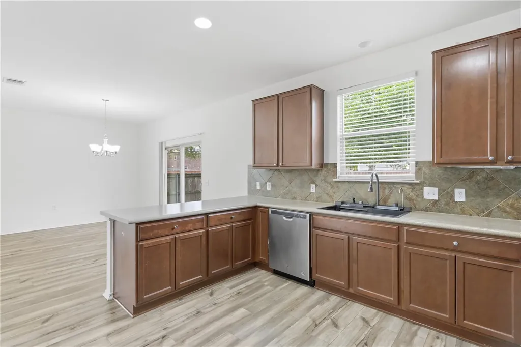 11200 Drumellan Street Austin TX 78754