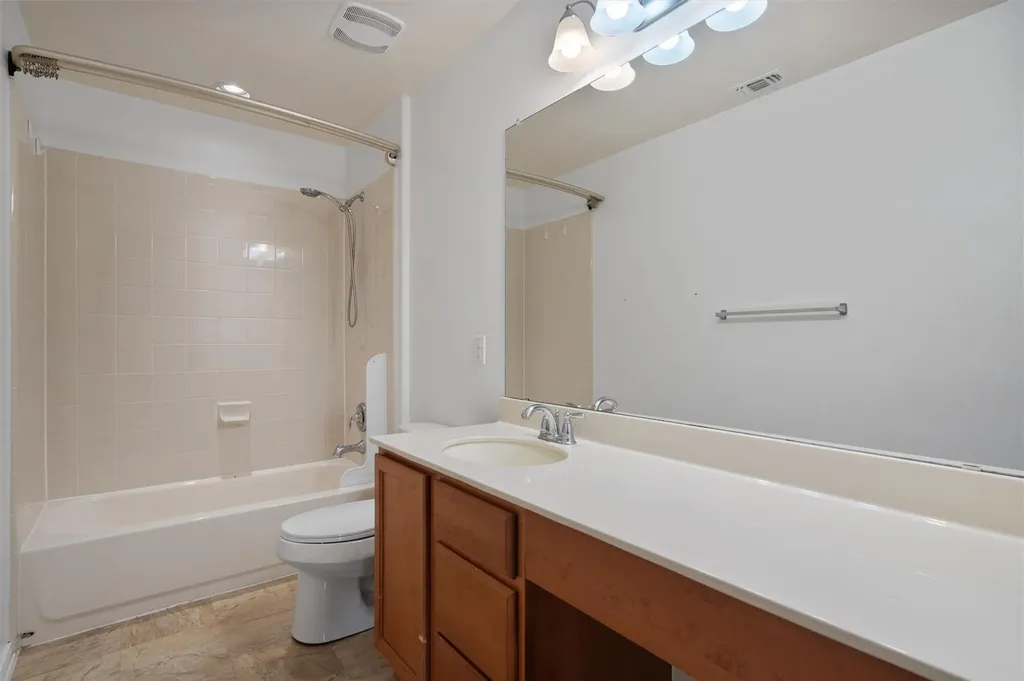 607 Yosemite Trail Taylor TX 76574