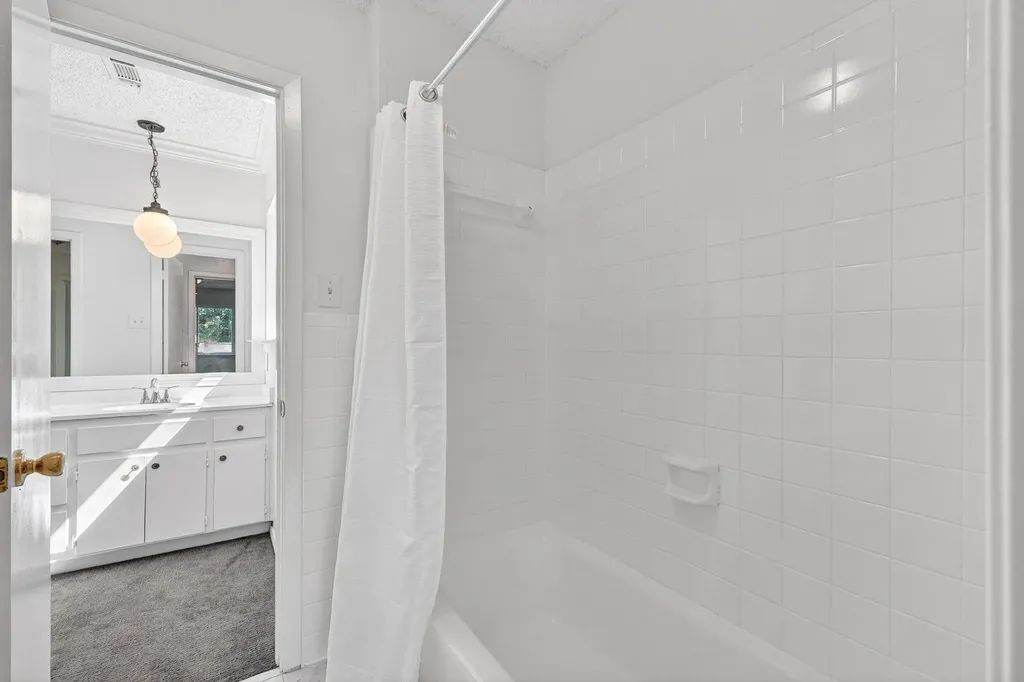 11401 Windermere Meadow Austin TX 78759