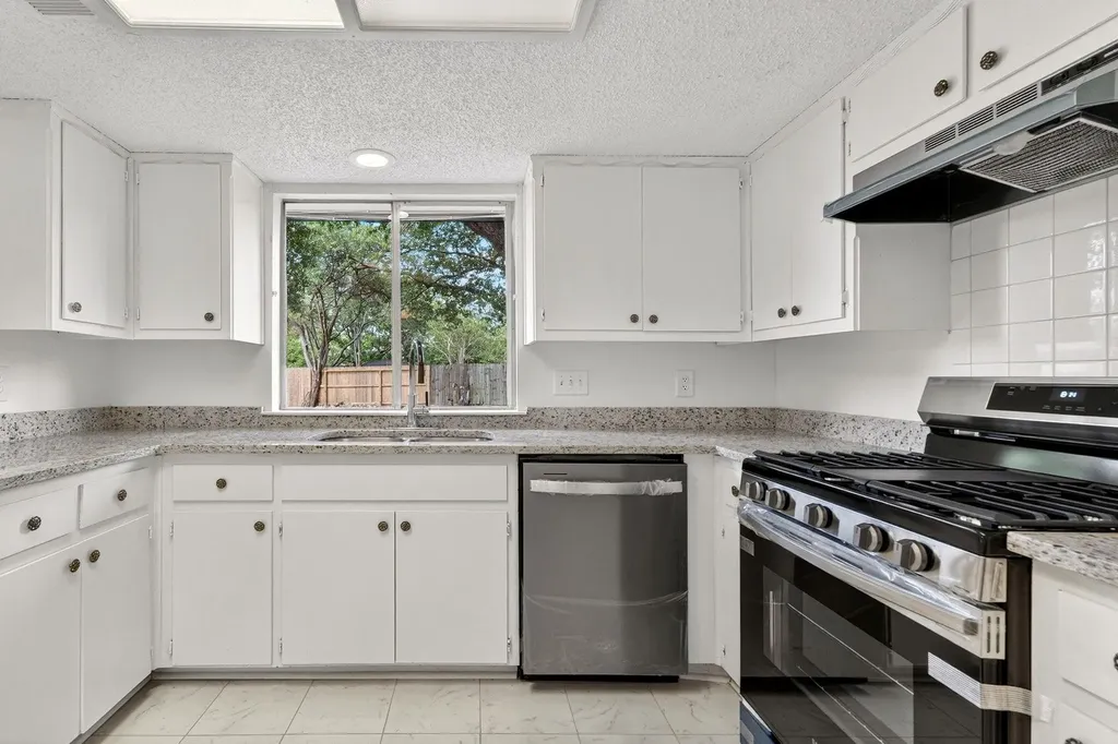 11401 Windermere Meadow Austin TX 78759