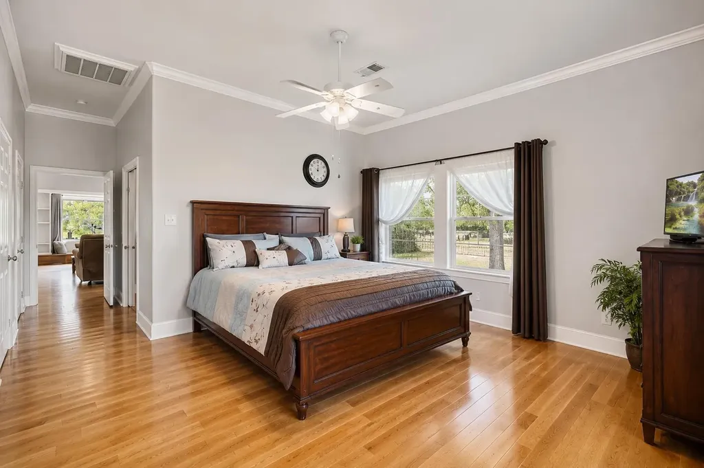 268 Privada Drive Del Valle TX 78617
