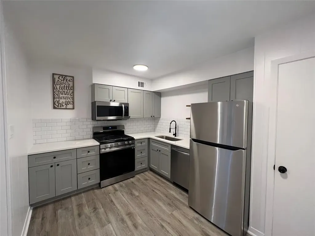 2306 Barton Village Circle Austin TX 78704