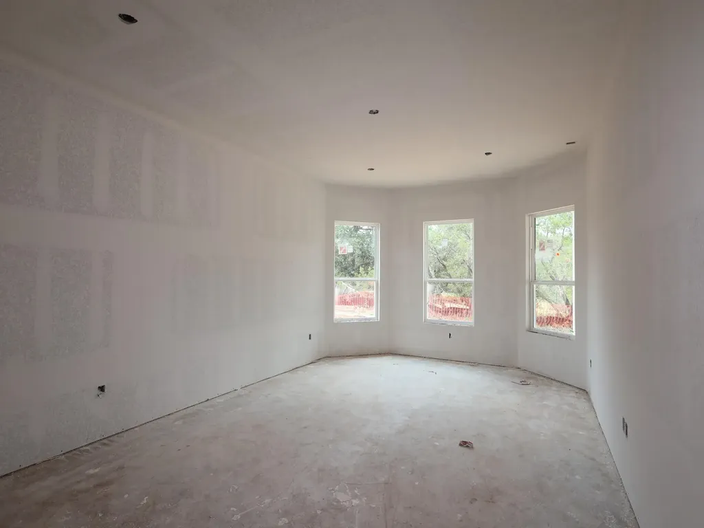 4013 Waxahachie Road Leander TX 78641
