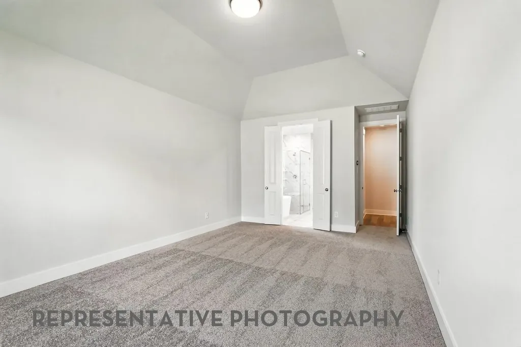 8905 Turaco Trail Austin TX 78744