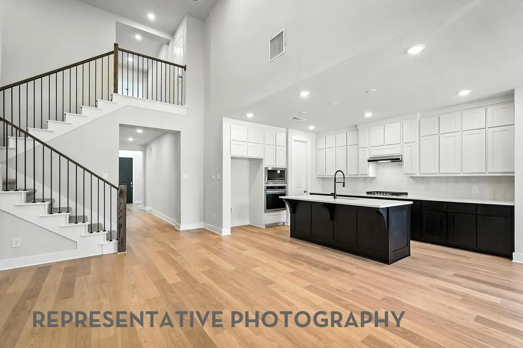 8905 Turaco Trail Austin TX 78744