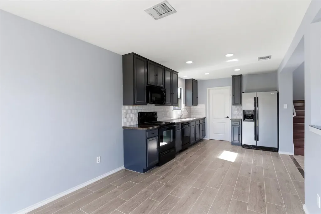 602 Yosemite Trail Taylor TX 76574