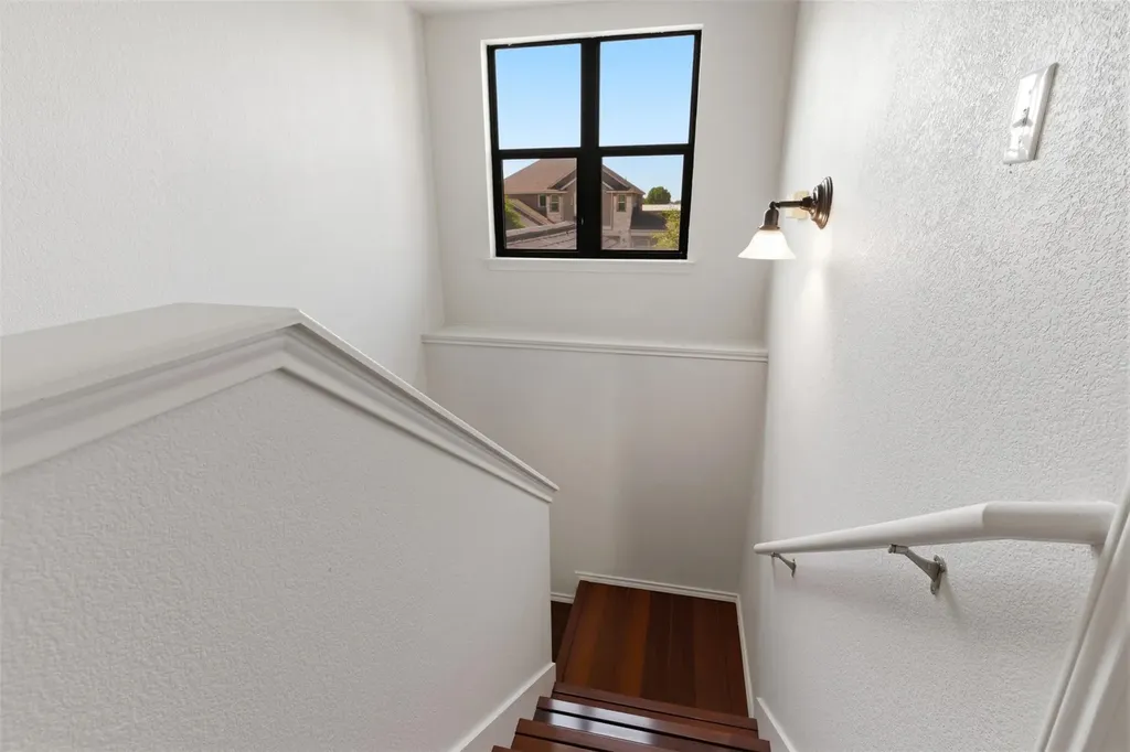 602 Yosemite Trail Taylor TX 76574