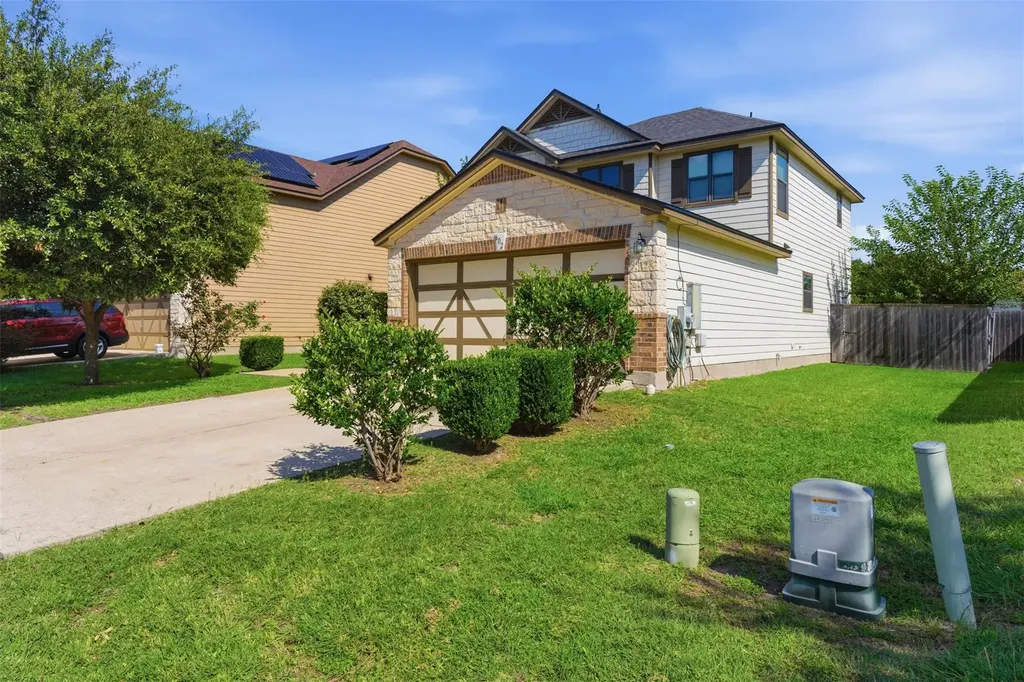 602 Yosemite Trail Taylor TX 76574