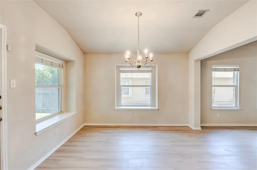 2701 Hearthsong Loop Round Rock TX 78665