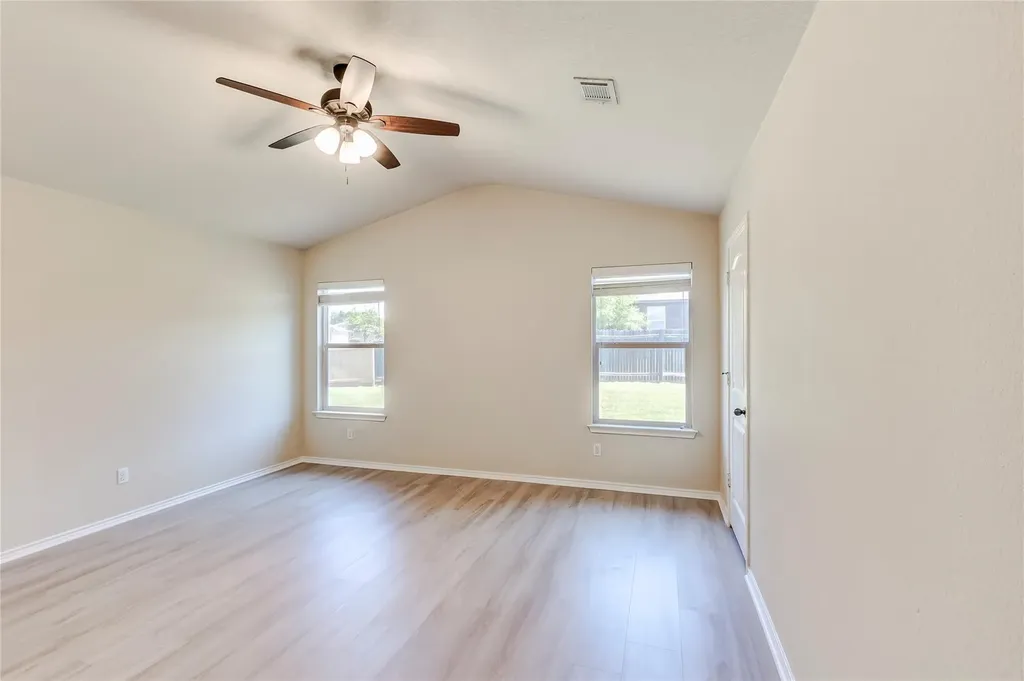 2701 Hearthsong Loop Round Rock TX 78665