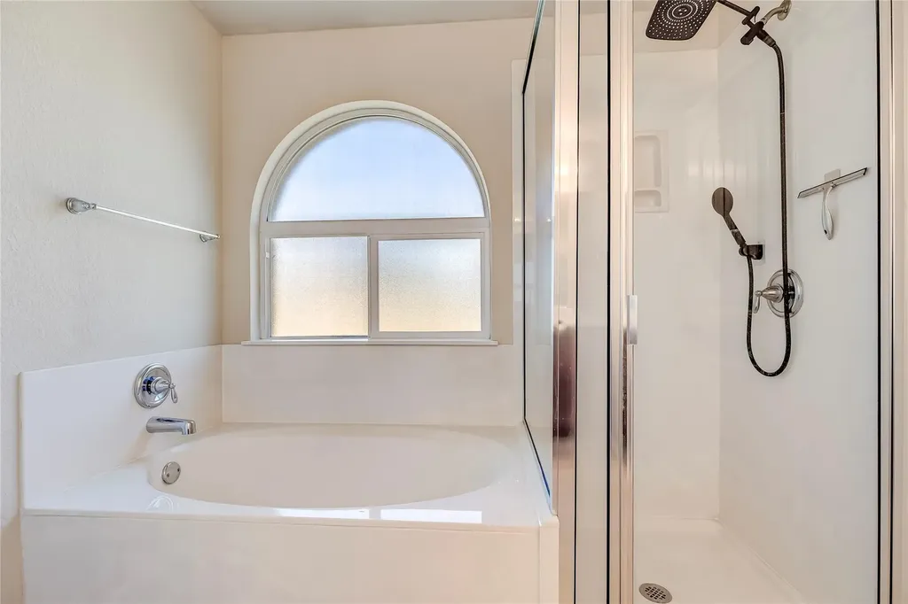 2701 Hearthsong Loop Round Rock TX 78665