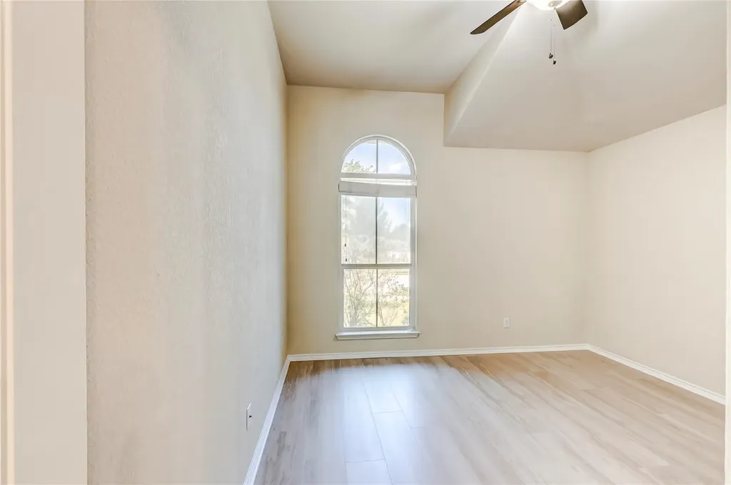 2701 Hearthsong Loop Round Rock TX 78665