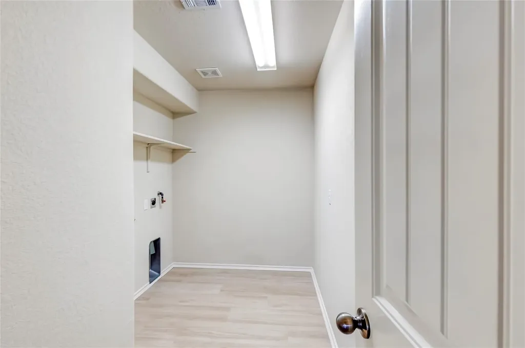 2701 Hearthsong Loop Round Rock TX 78665