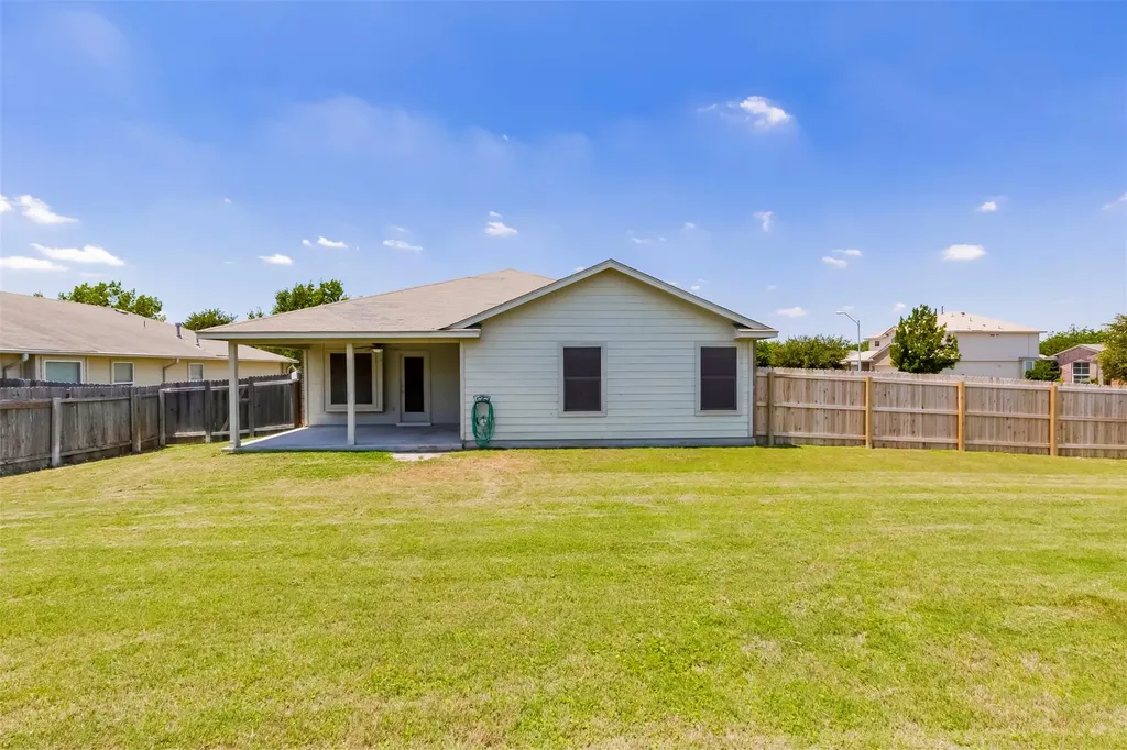 2701 Hearthsong Loop Round Rock TX 78665