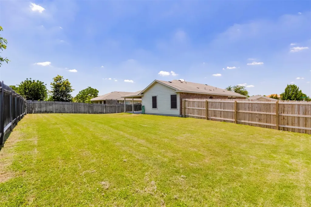 2701 Hearthsong Loop Round Rock TX 78665