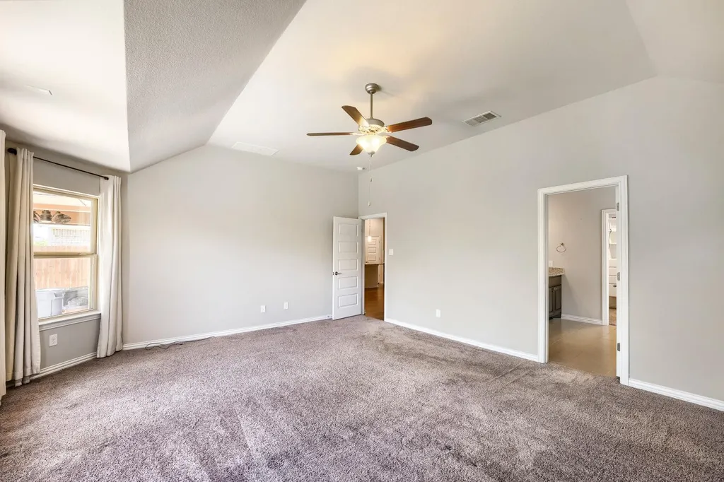 2204 Bonavista Way Leander TX 78641