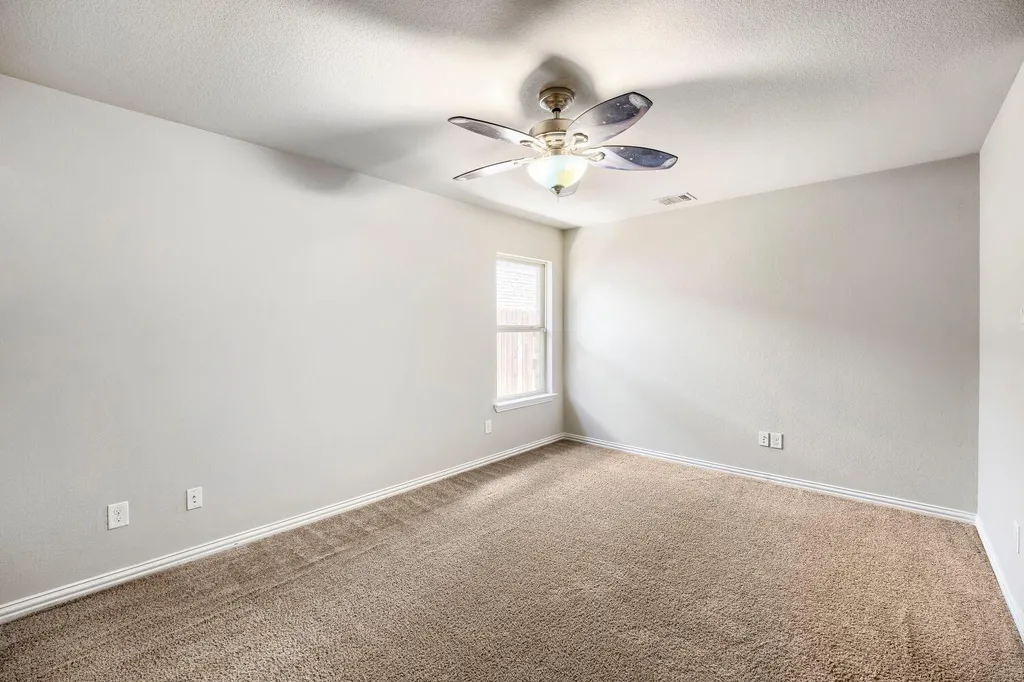 2204 Bonavista Way Leander TX 78641
