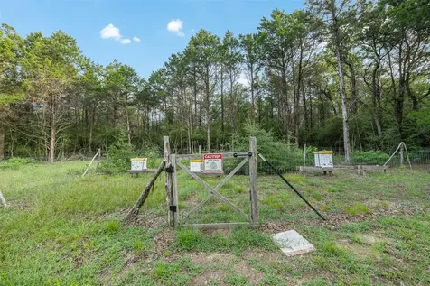 1218 County Road 436 Dime Box TX 77853