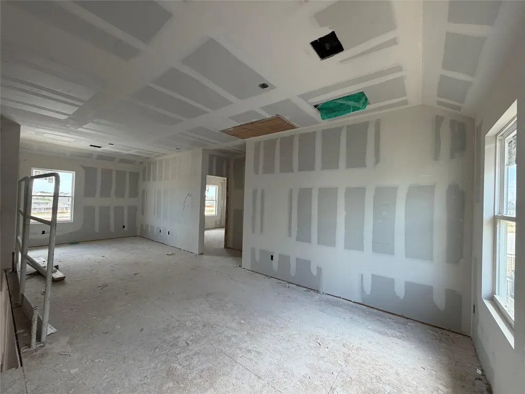 150 Clover Bend Liberty Hill TX 78642