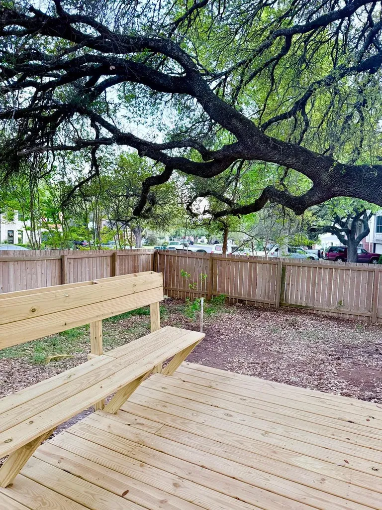 8301 Mendota Cove Austin TX 78717