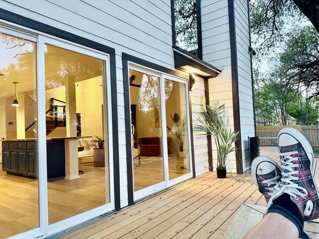 8301 Mendota Cove Austin TX 78717