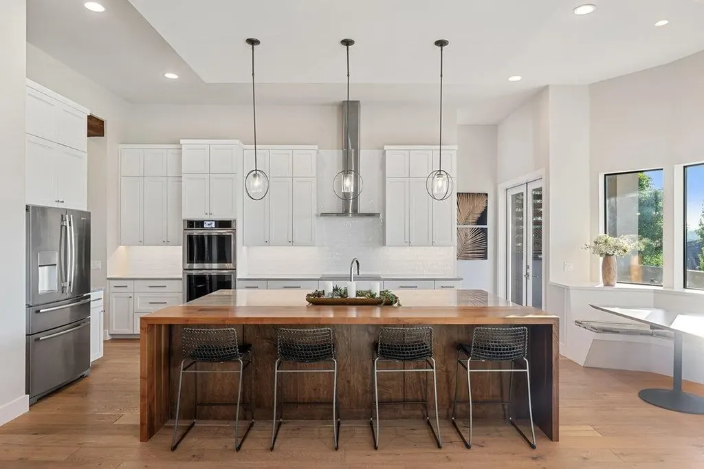 12000 Preserve Vista Terrace Austin TX 78738