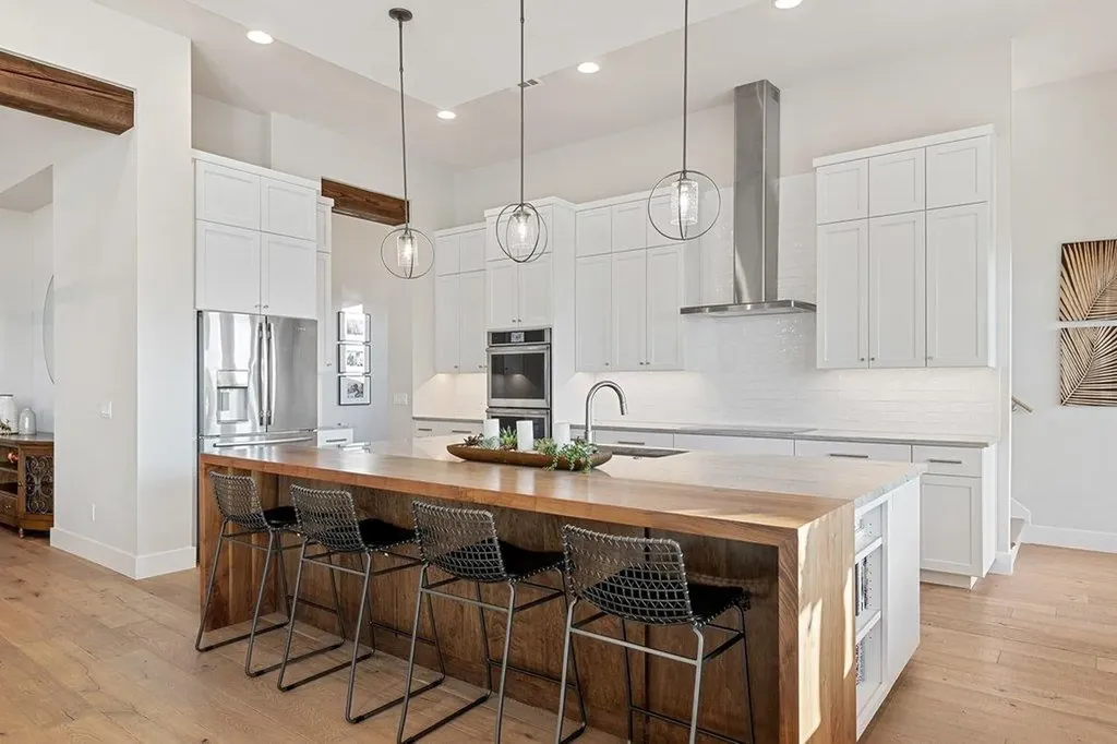 12000 Preserve Vista Terrace Austin TX 78738