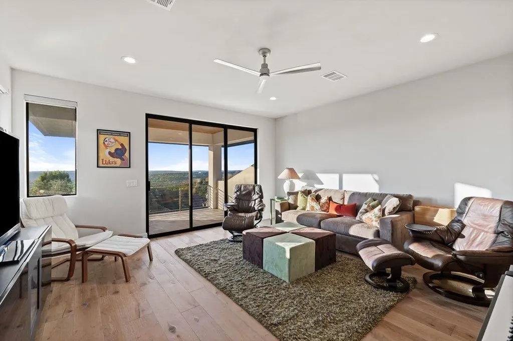 12000 Preserve Vista Terrace Austin TX 78738