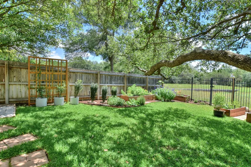 7610 Spanish Dove Court Georgetown TX 78628