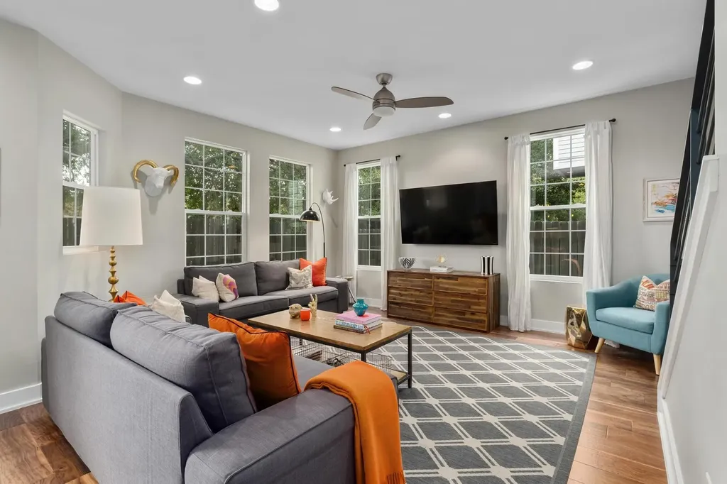 3302 Funston Street Austin TX 78703
