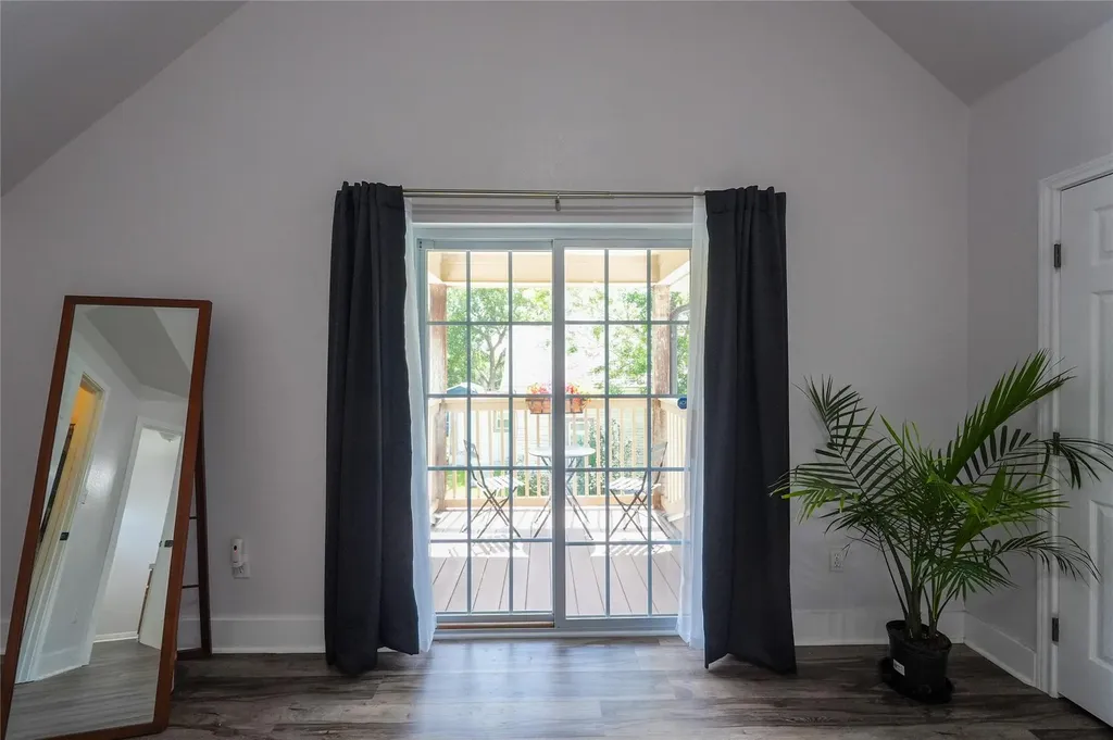 201 E Eggleston Street Manor TX 78653